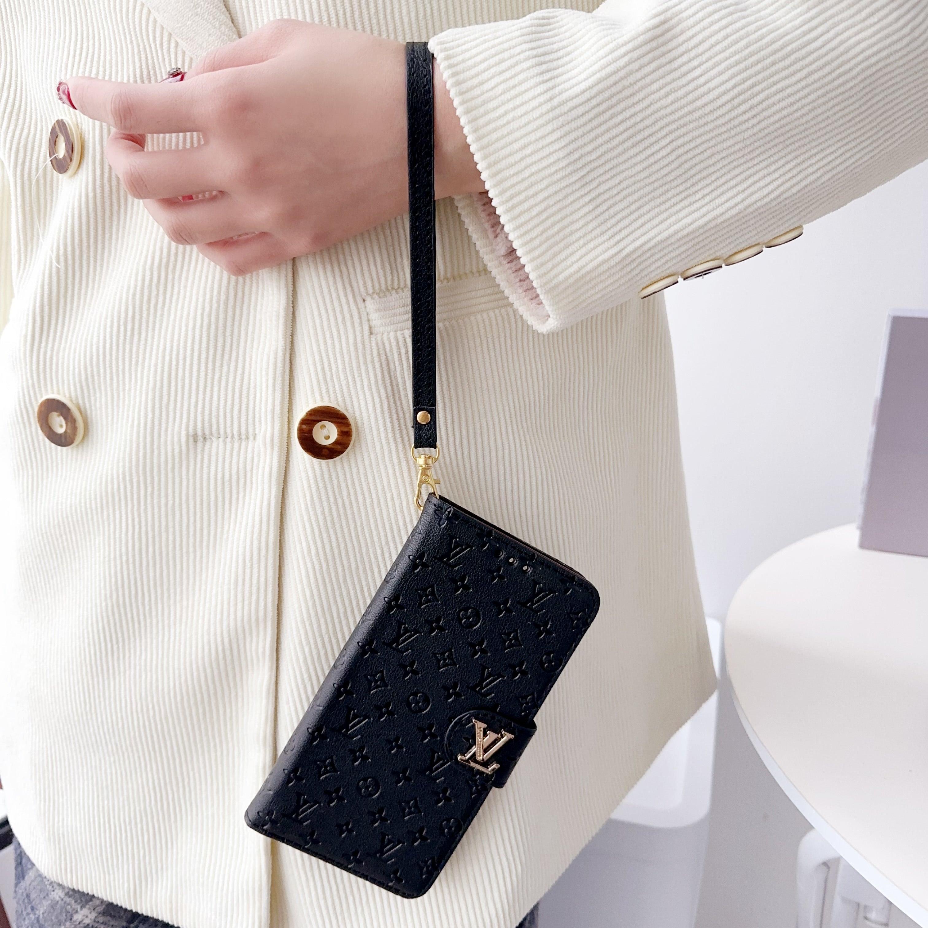 Lou Card Holder Chain iPhone Case