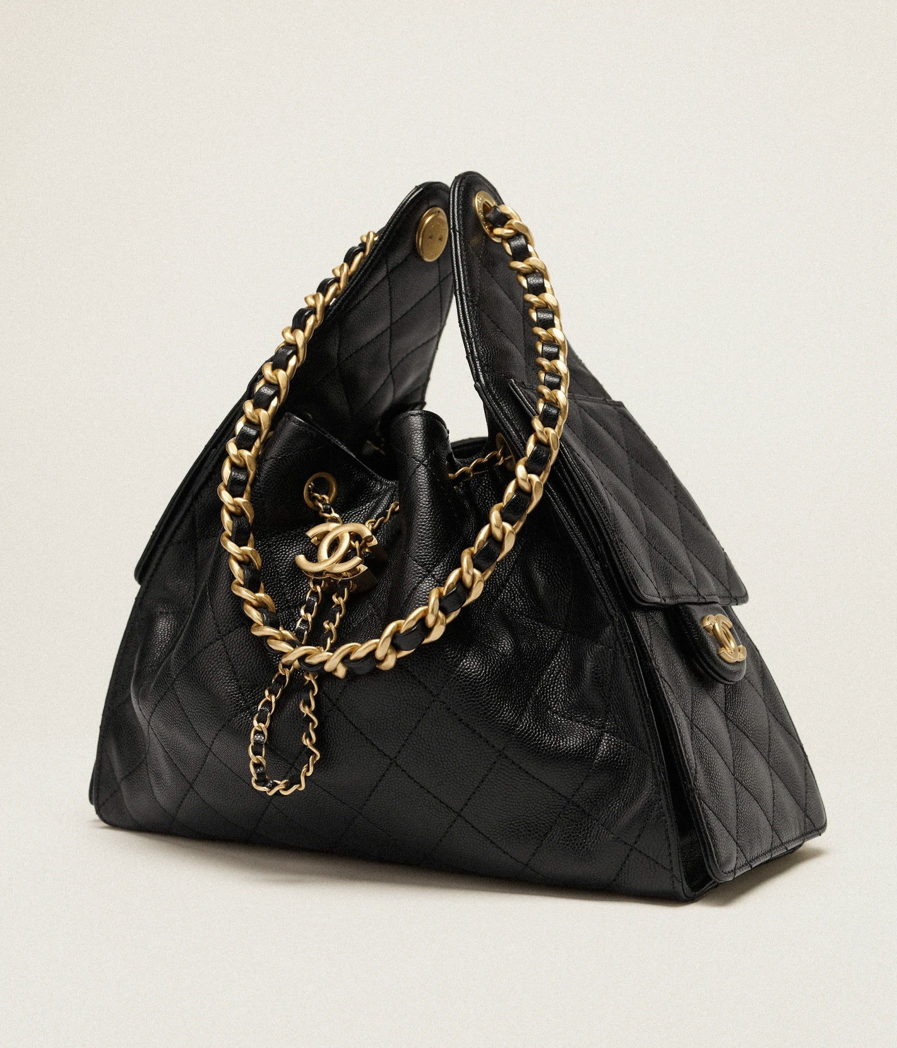 CC 25 Small Handbag Grained Calfskin & Gold-Tone Metal Bag